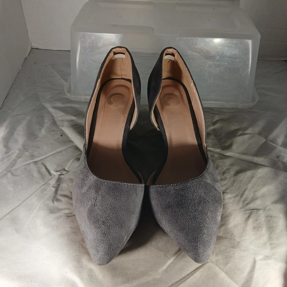 Journee Collection d'Orsay Wedge Pumps Size 8 Grey Suede Pointed Toe Office Chic